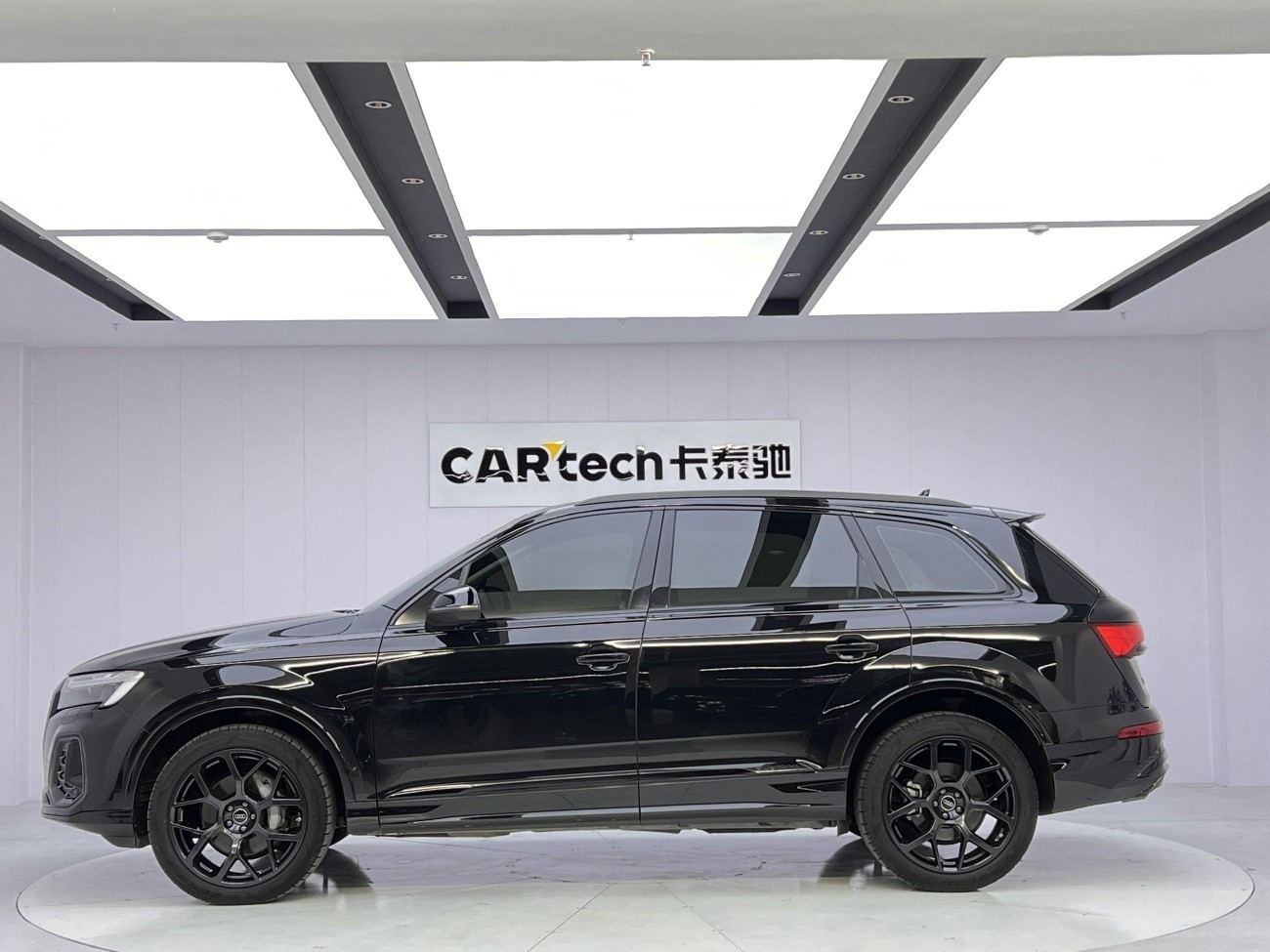 Audi Q7 45 TFSI 2025