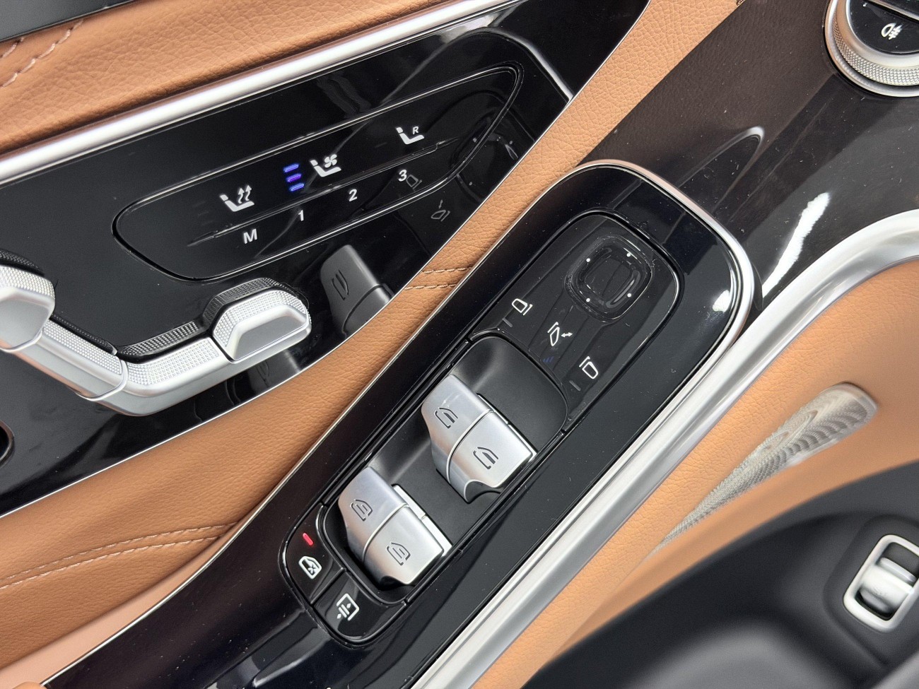 Mercedes-Benz S 480 4MATIC 2025