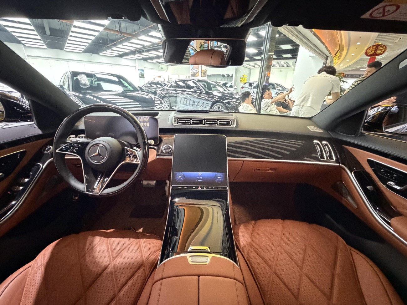 Mercedes-Benz S 480 4MATIC 2025