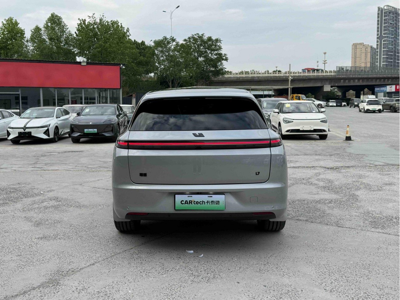 Li Auto L7 2024