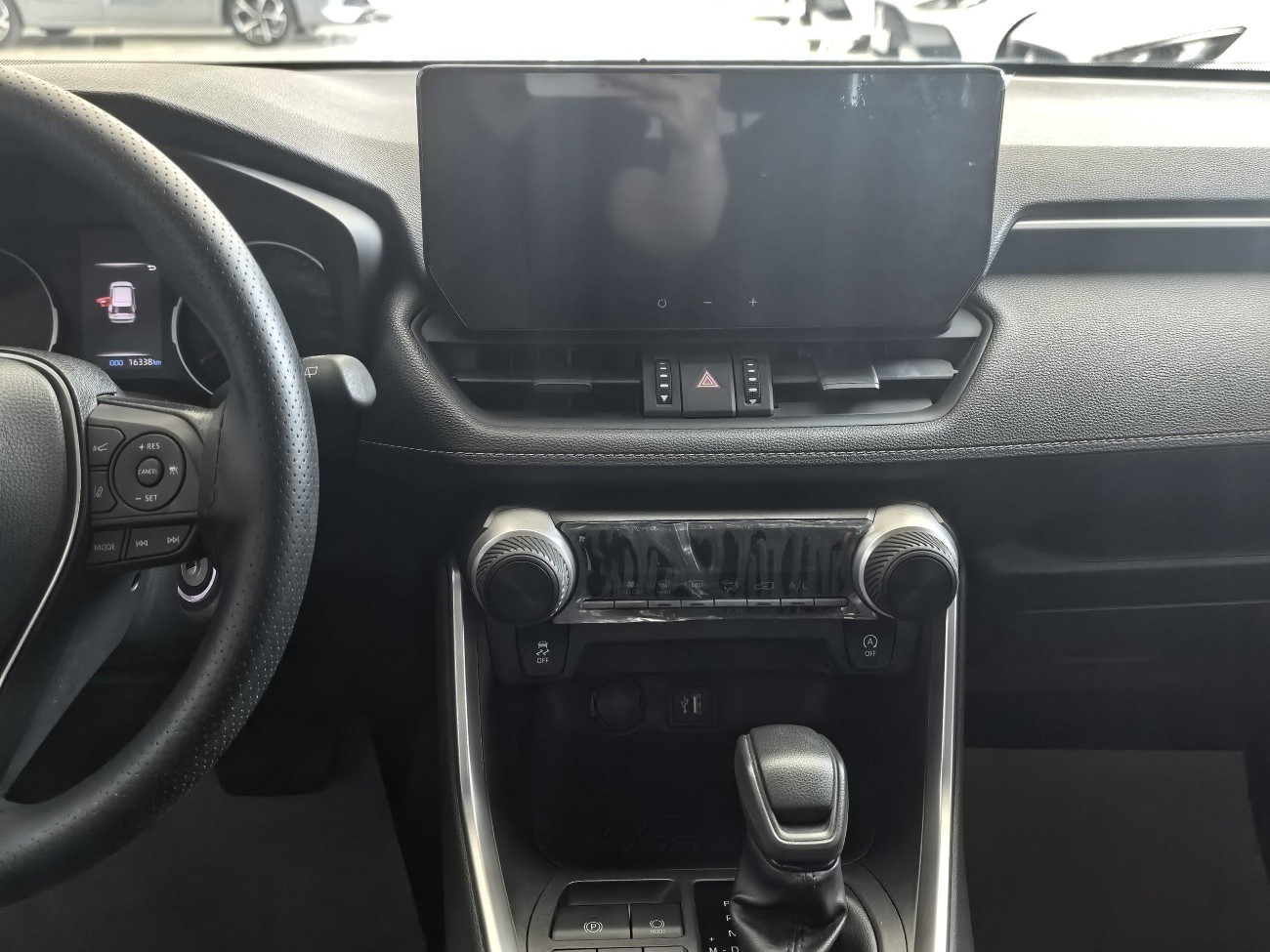 Toyota RAV4 2024