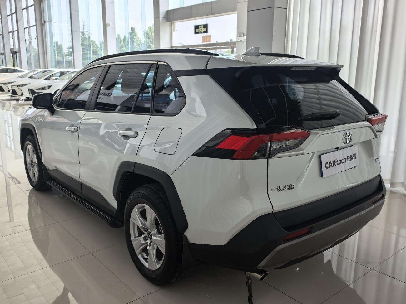 Toyota RAV4 2024