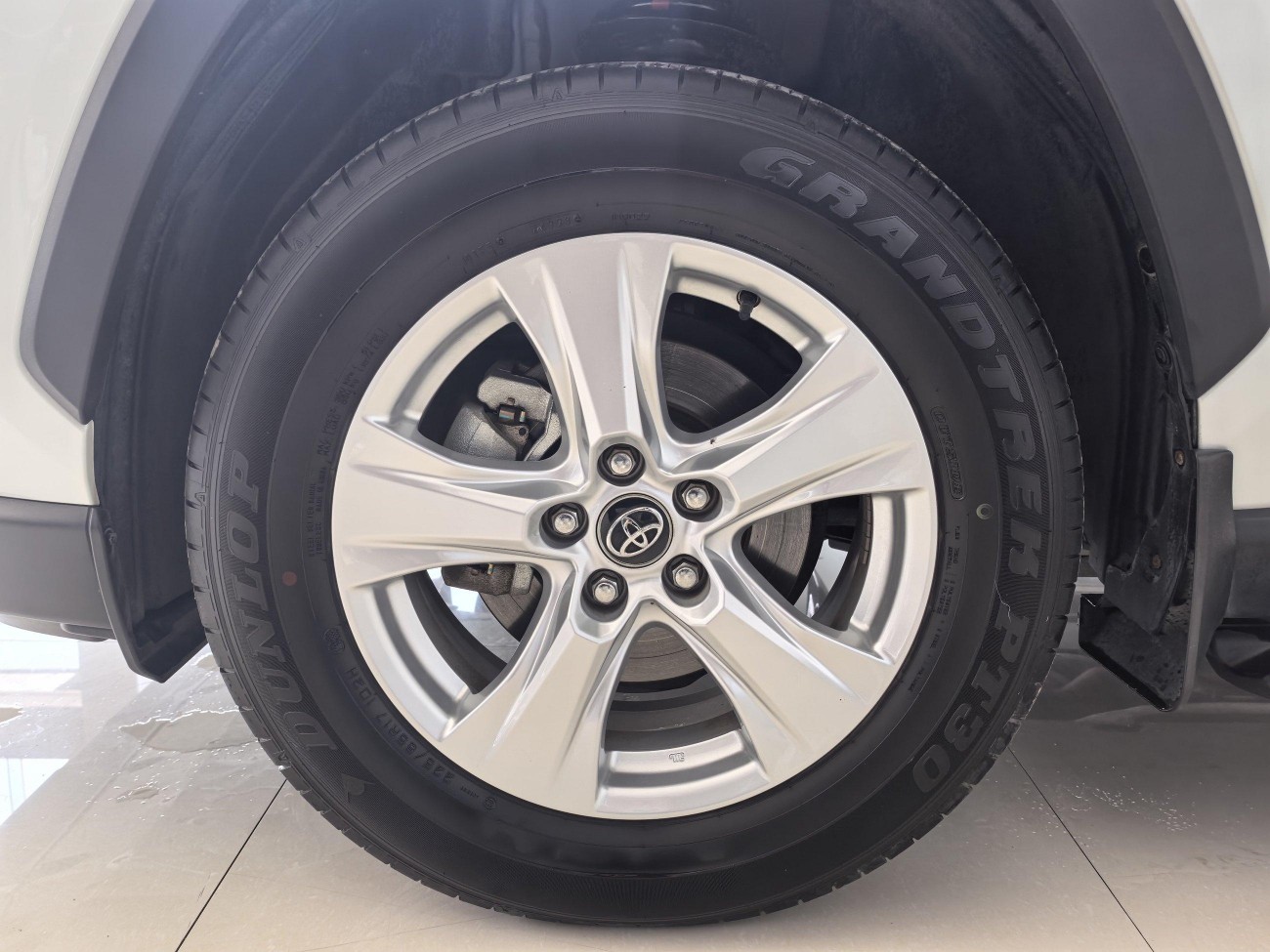 Toyota RAV4 2024