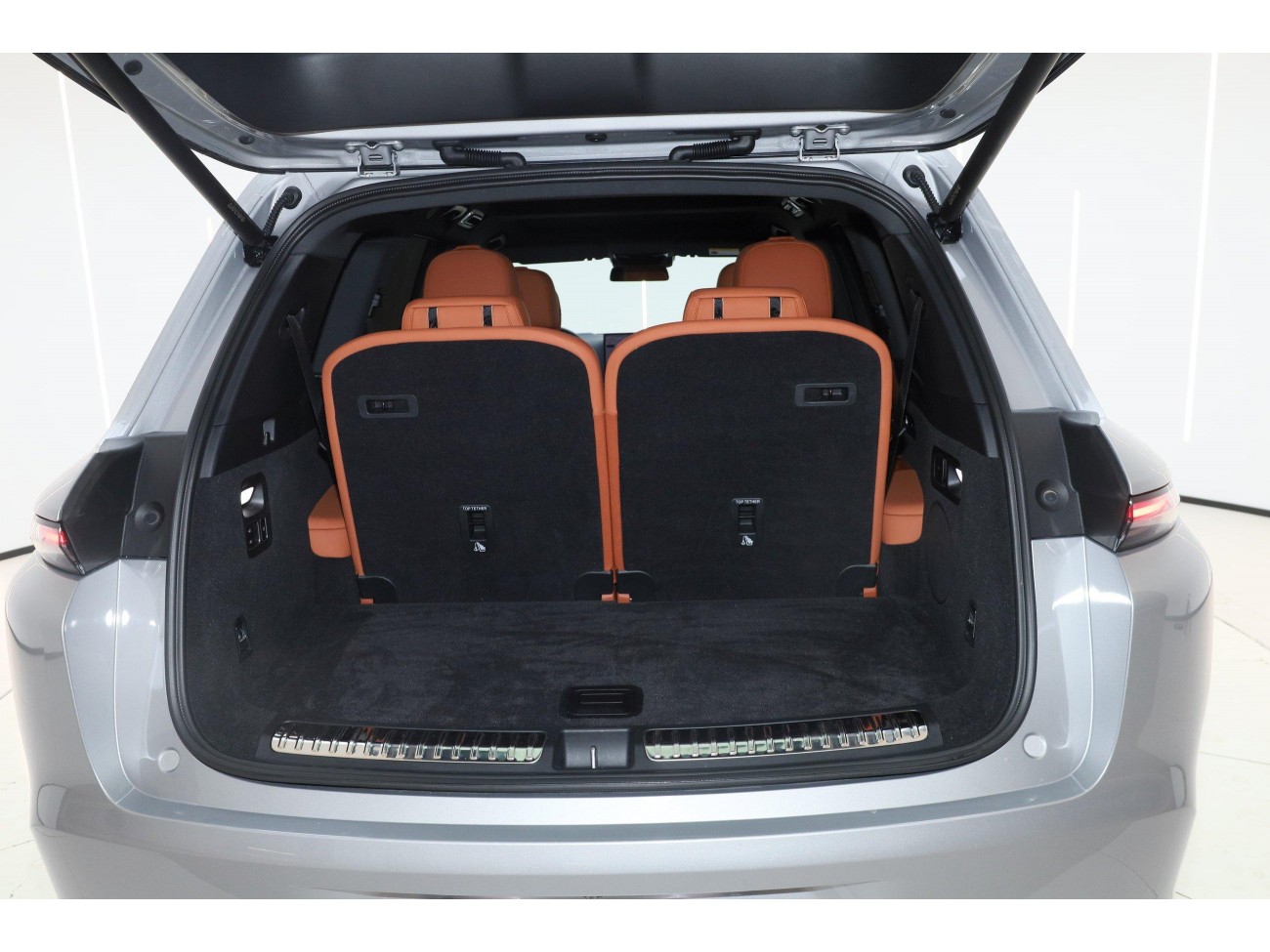 Li Auto L8 2023