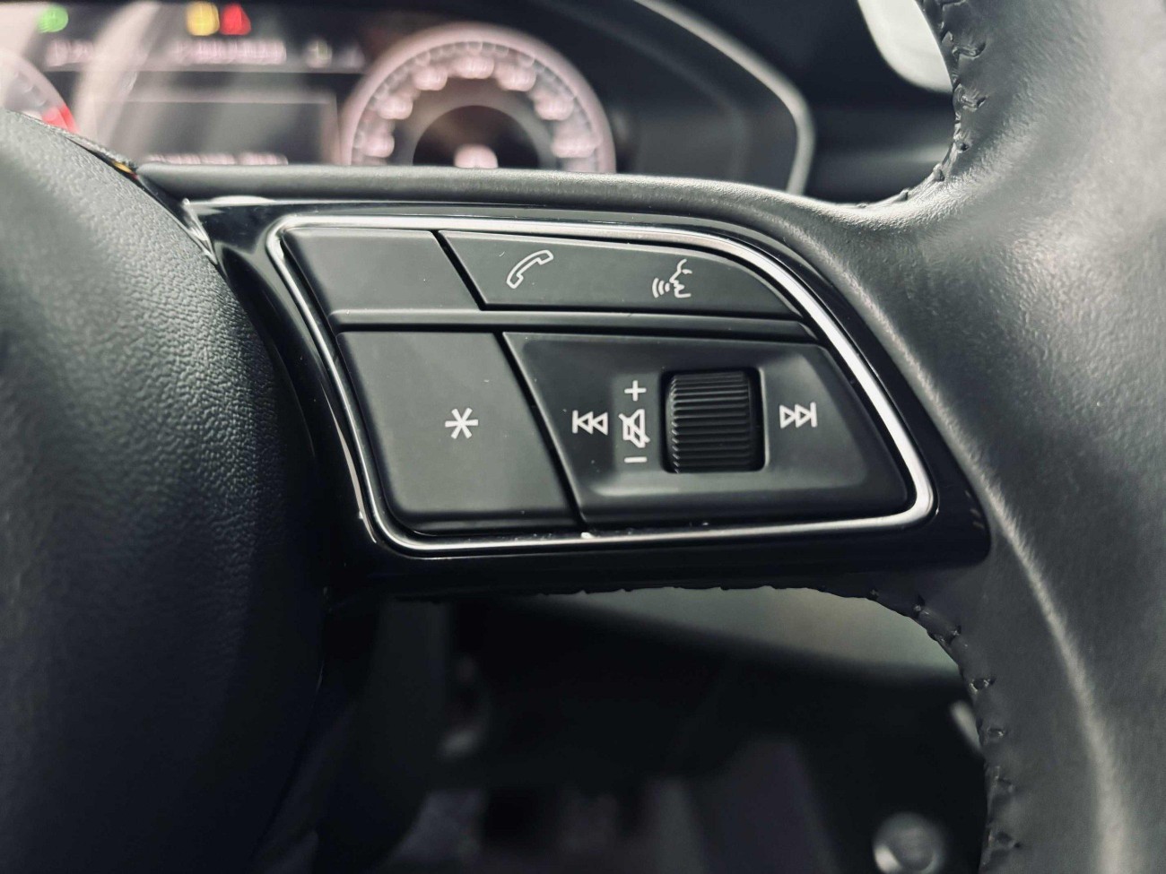Audi A4L 40 TFSI 2021