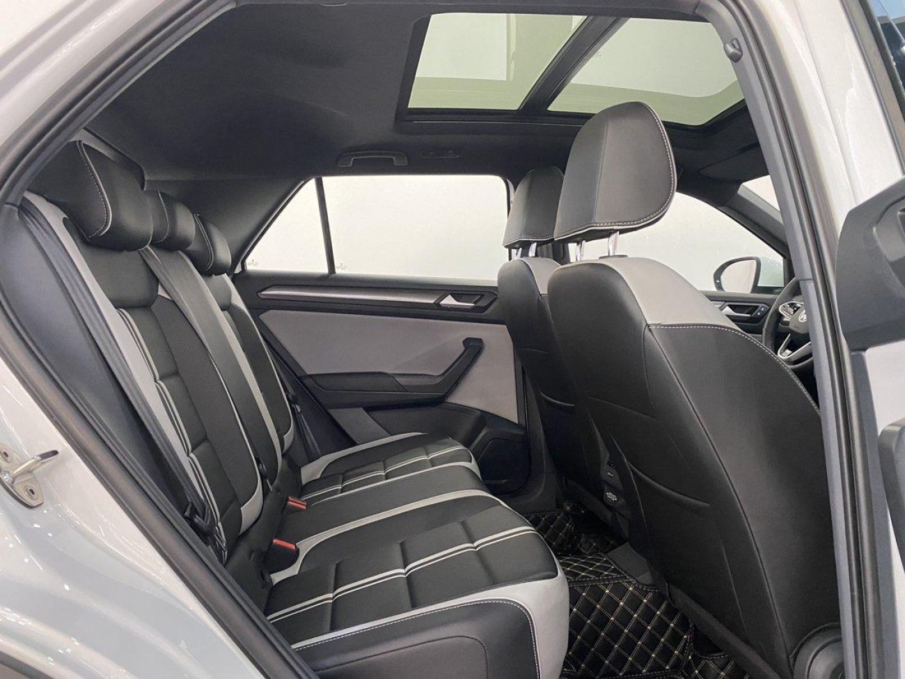 Volkswagen T-ROC 2025