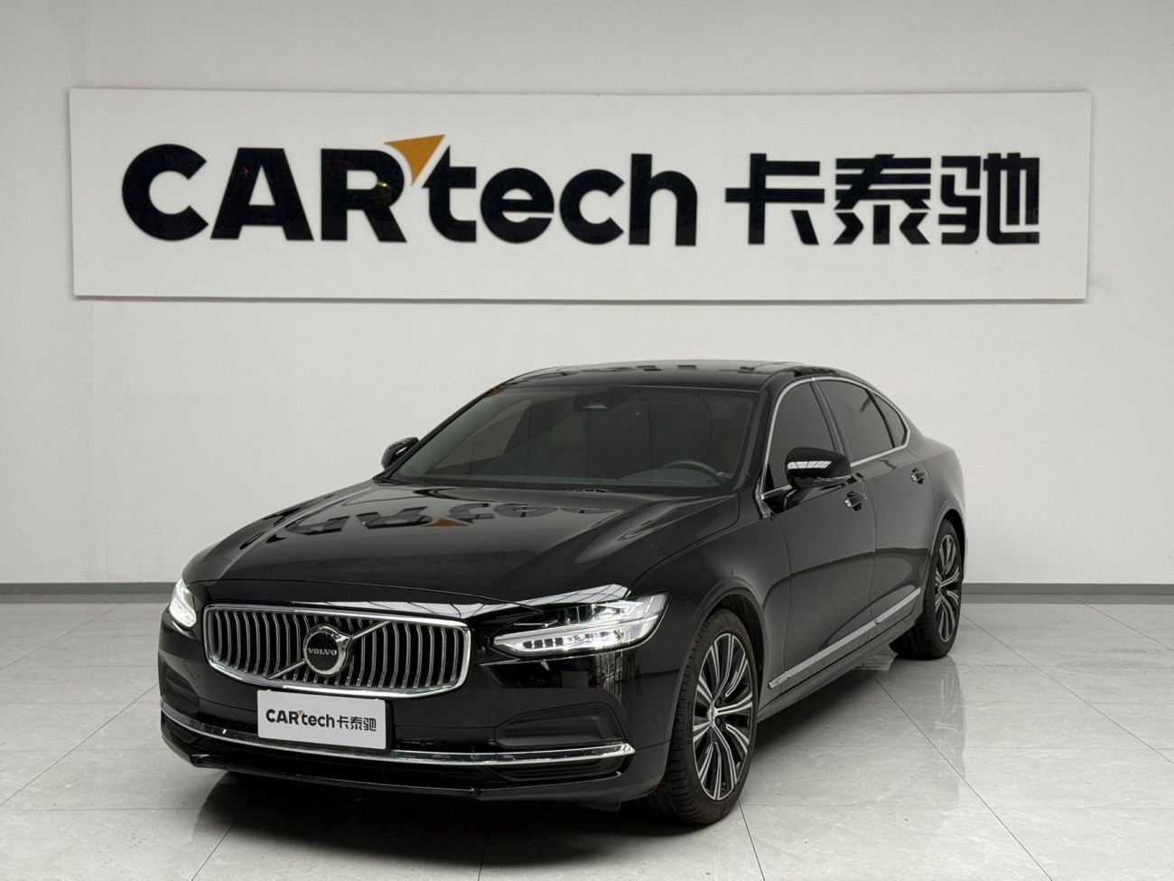 Volvo S90 2023