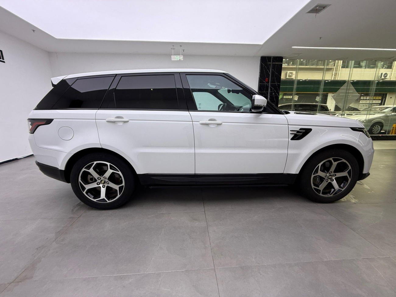 Land Rover Range Rover Sport 2019
