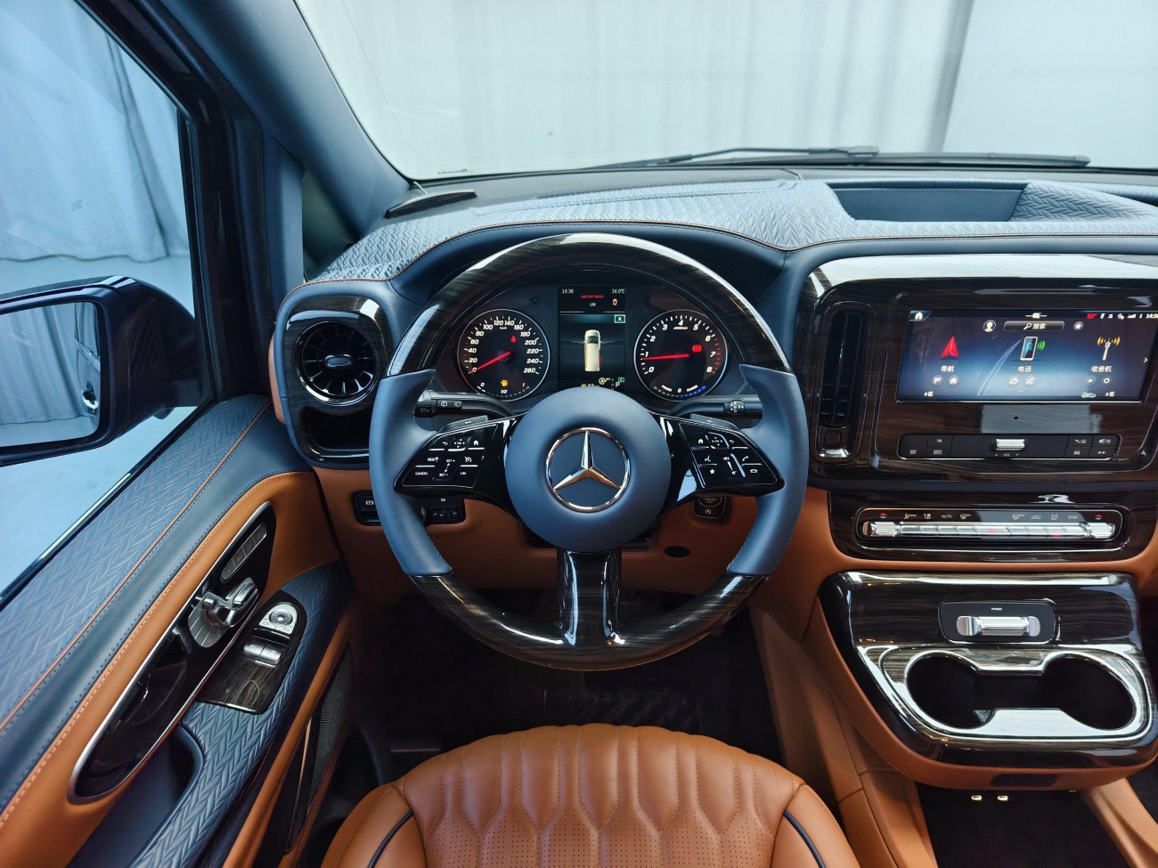 Mercedes-Benz Vito 2024