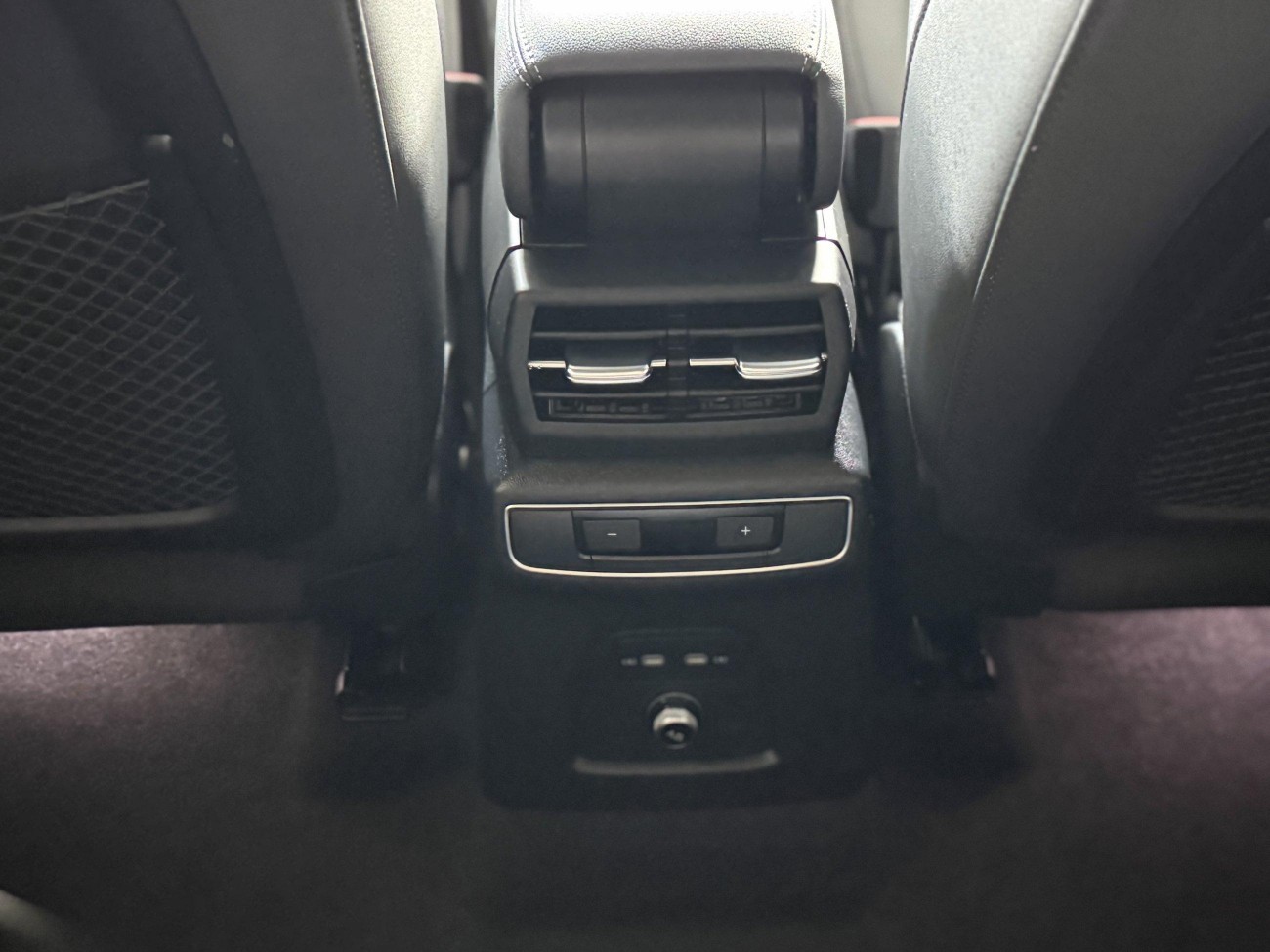Audi Q4 e-tron 2023