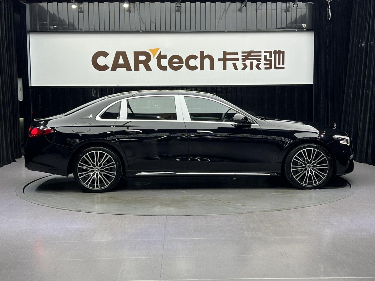 Mercedes-Benz E 300 L 2024