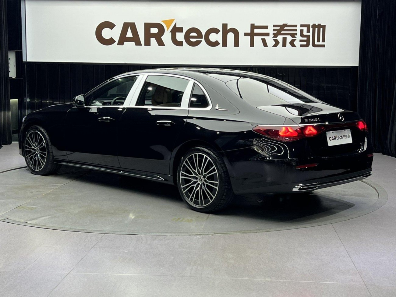 Mercedes-Benz E 300 L 2024