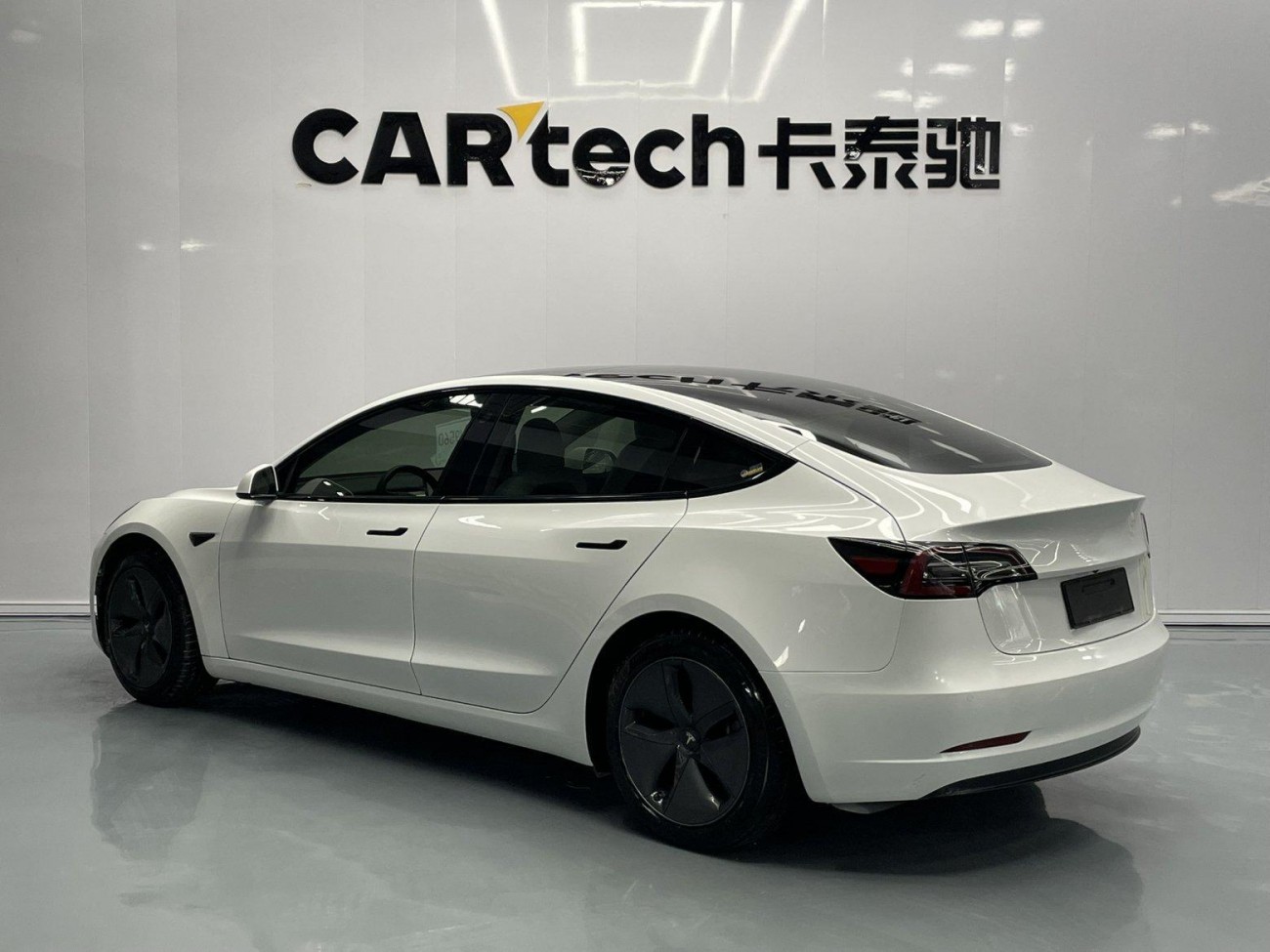 Tesla Model 3 2020