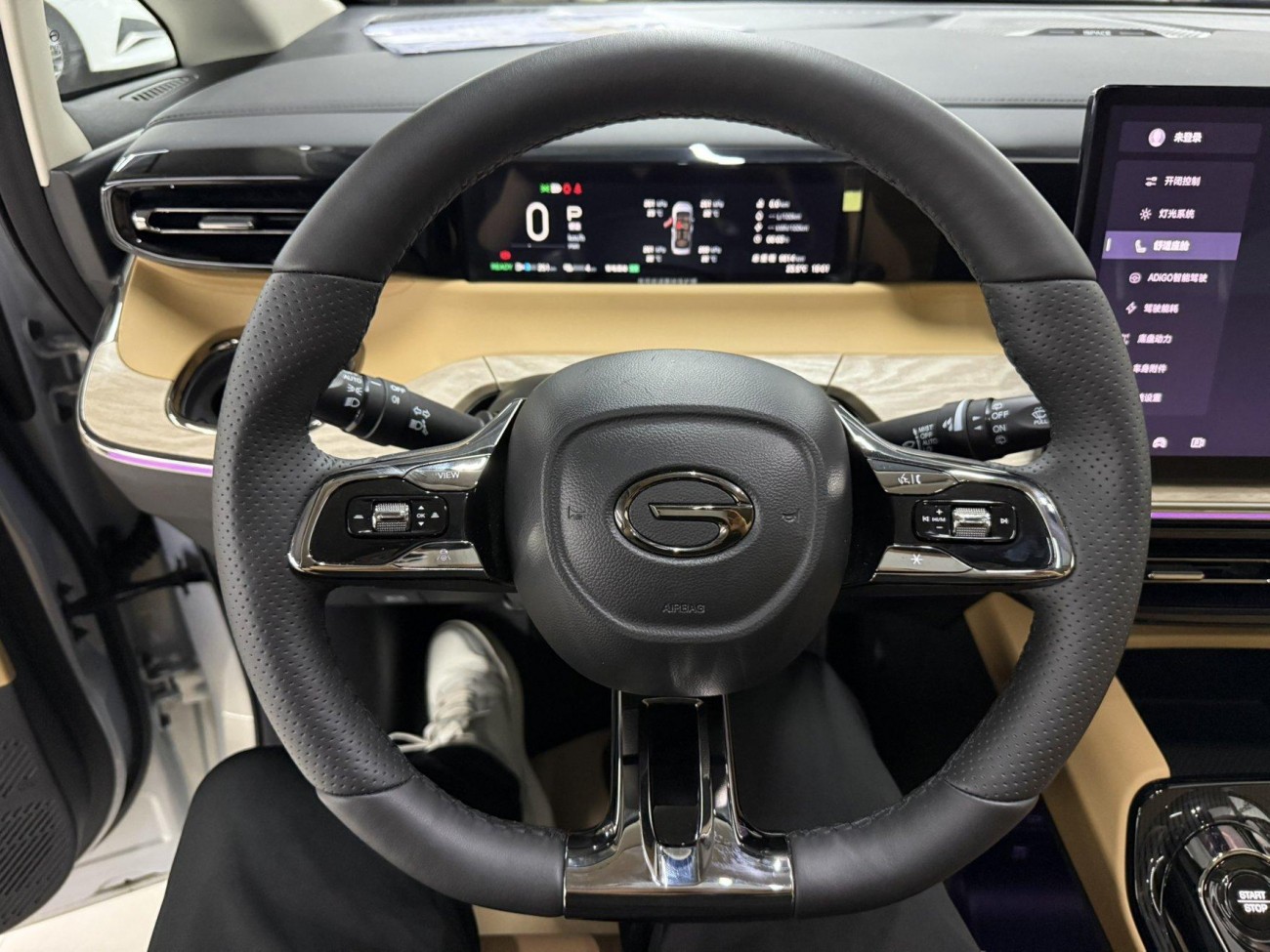 Trumpchi E8 2024