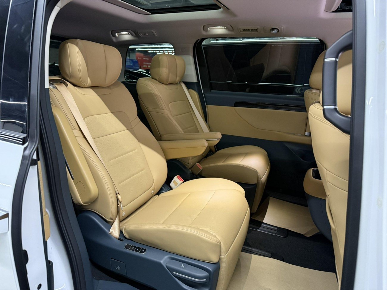 Trumpchi E8 2025