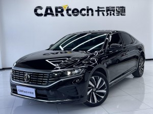 Volkswagen Passat 2024
