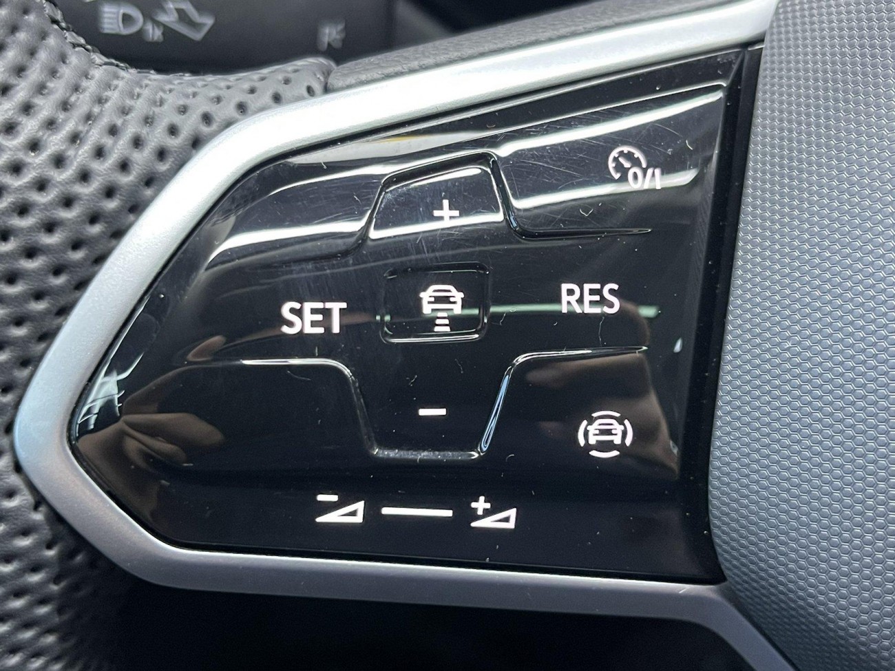 Volkswagen Passat 2024