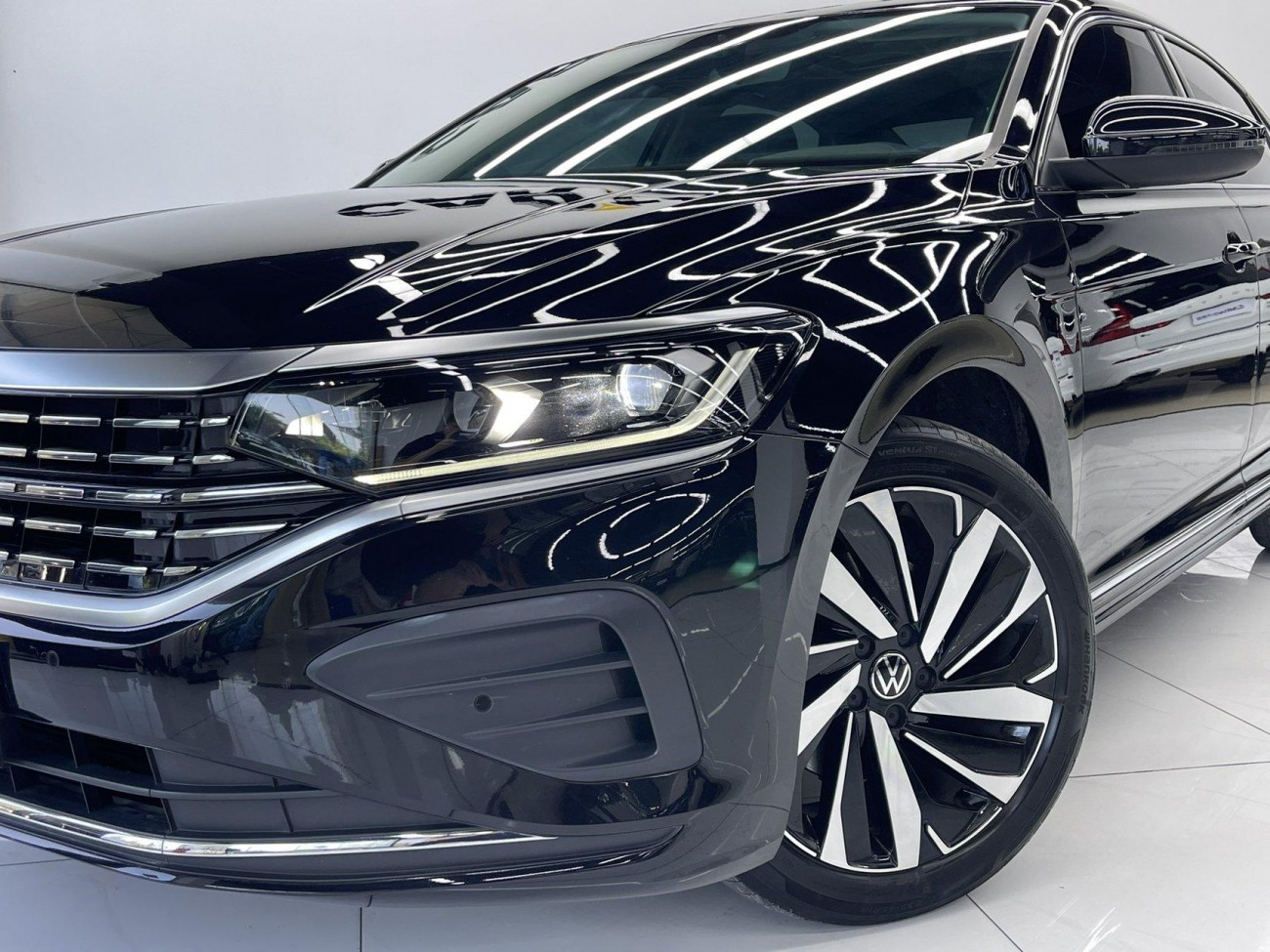 Volkswagen Passat 2024