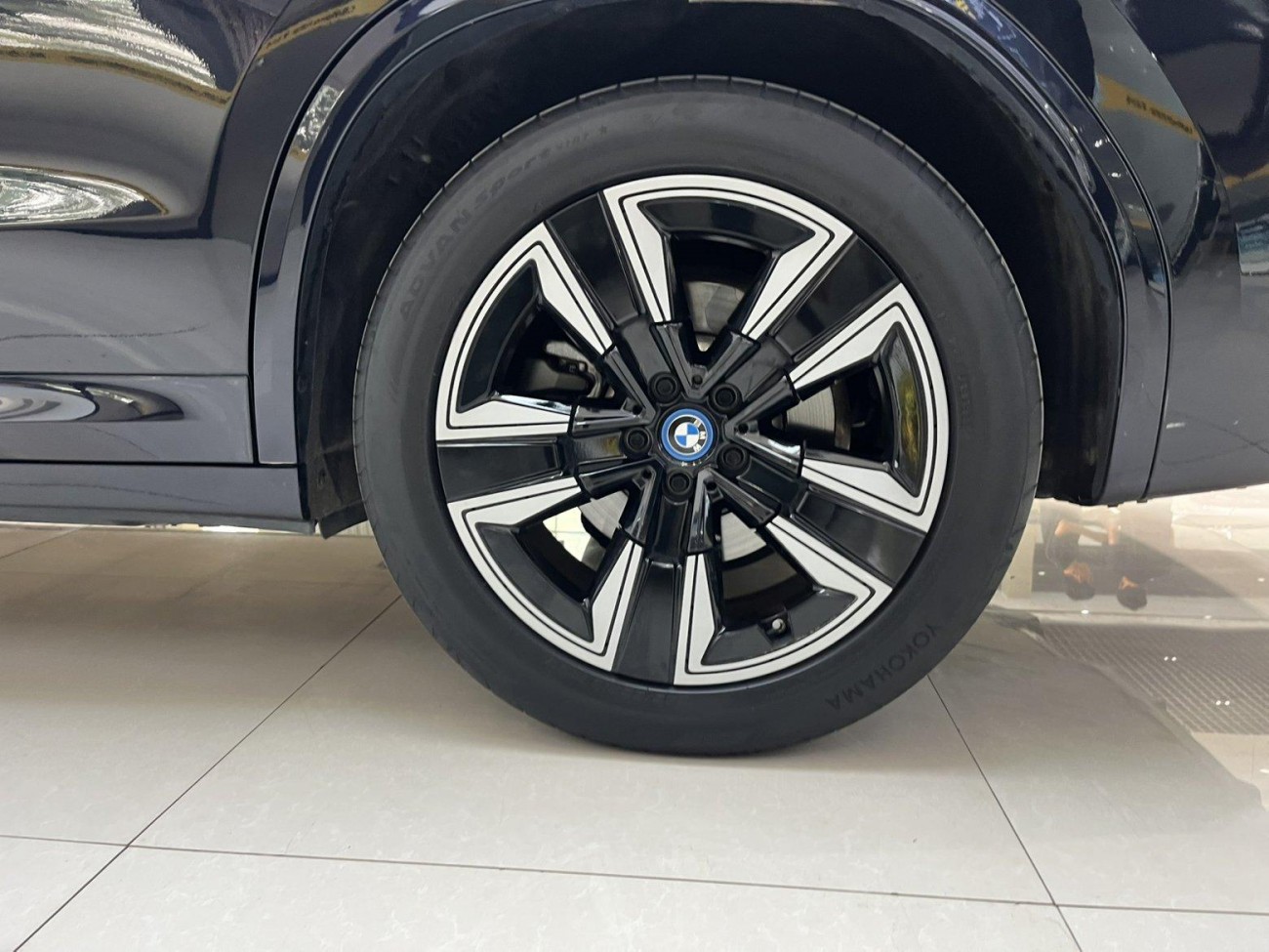 BMW iX3 2023