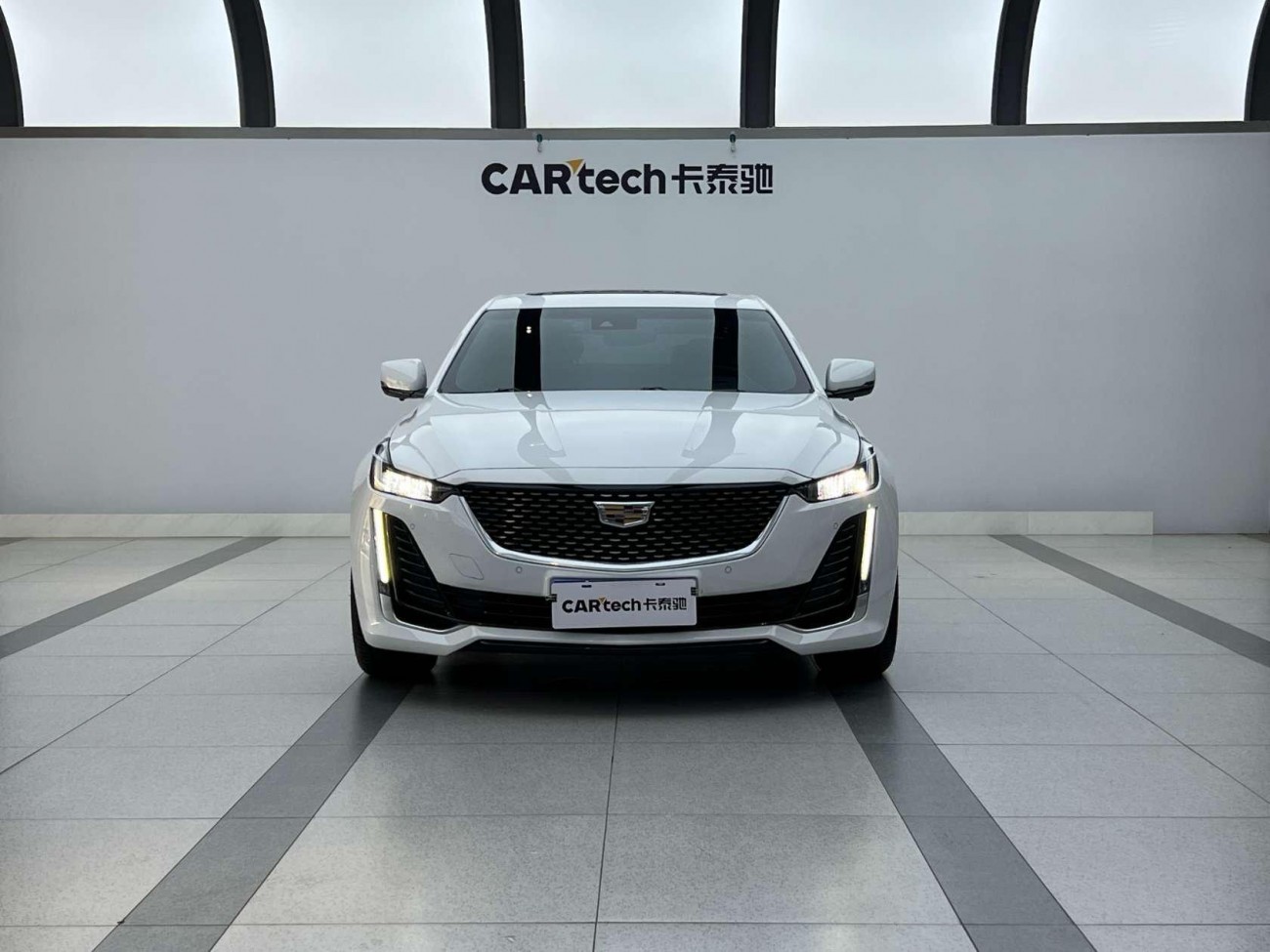 Cadillac CT5 2023