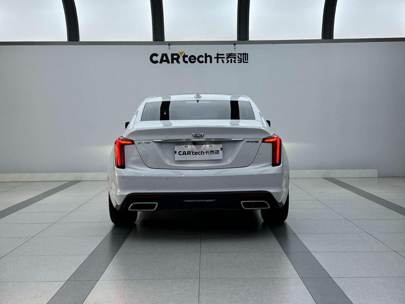 Cadillac CT5 2023