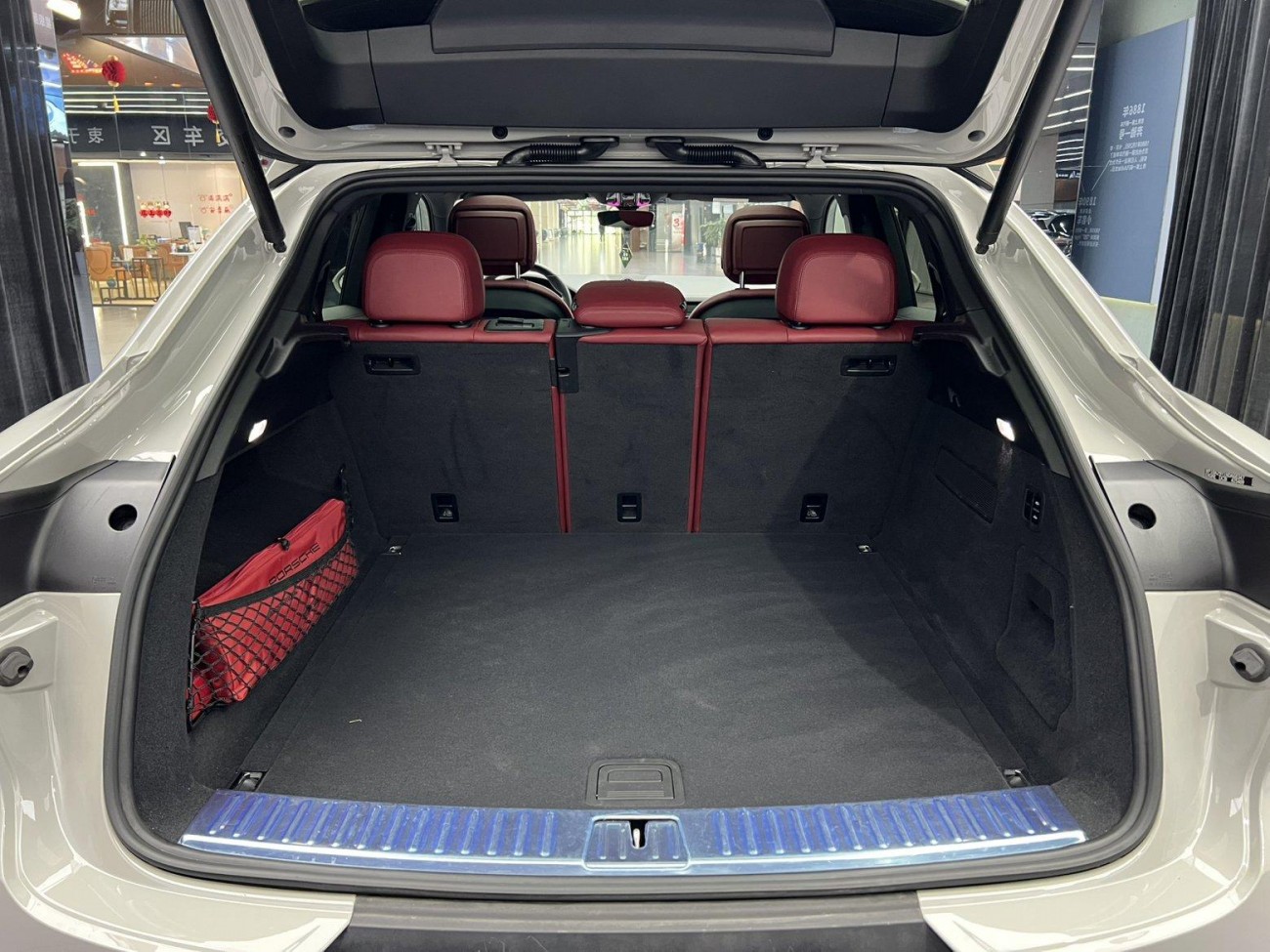 Porsche Cayenne 2022