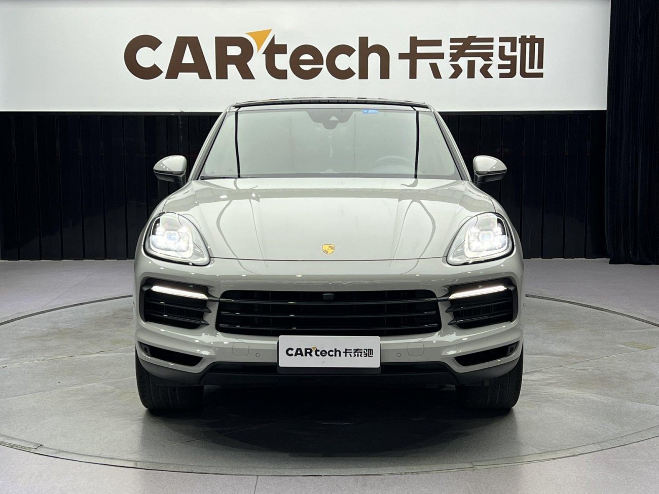Porsche Cayenne 2022