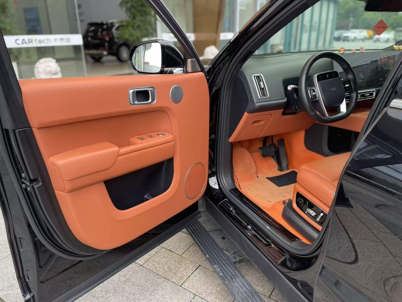 Li Auto L8 2025