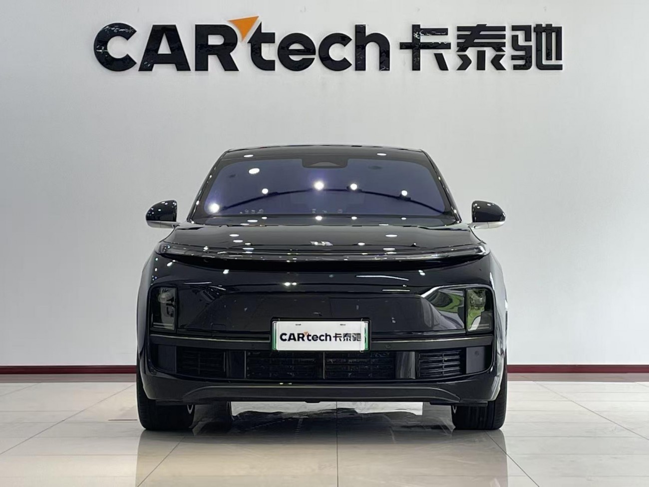 Li Auto L8 2025
