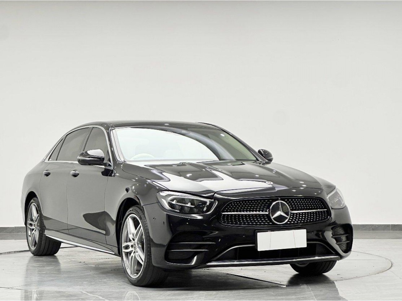 Mercedes-Benz E 300 L 2022