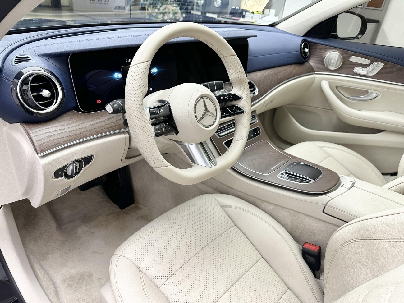 Mercedes-Benz E 300 L 2022