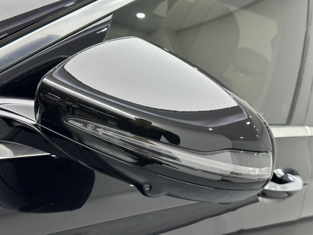 Mercedes-Benz E 300 L 2022