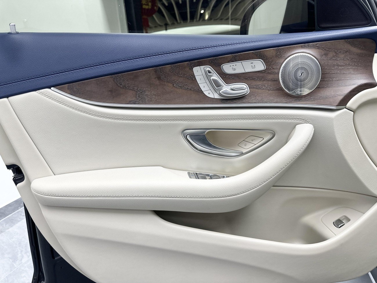 Mercedes-Benz E 300 L 2022