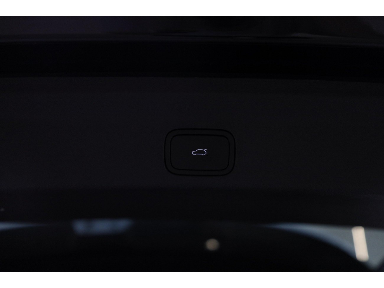 AITO M8 2025