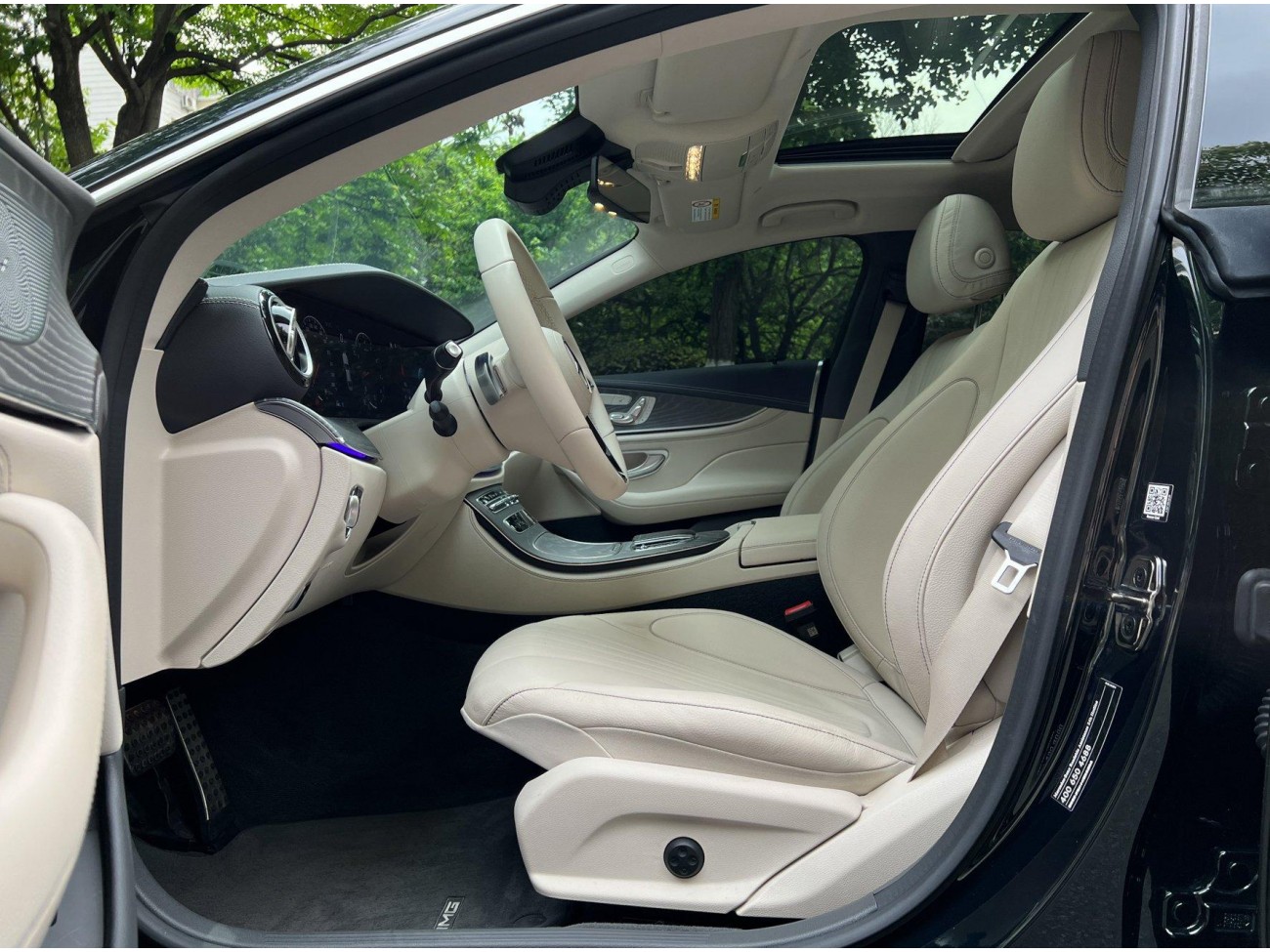 Mercedes-Benz CLS 300 2023
