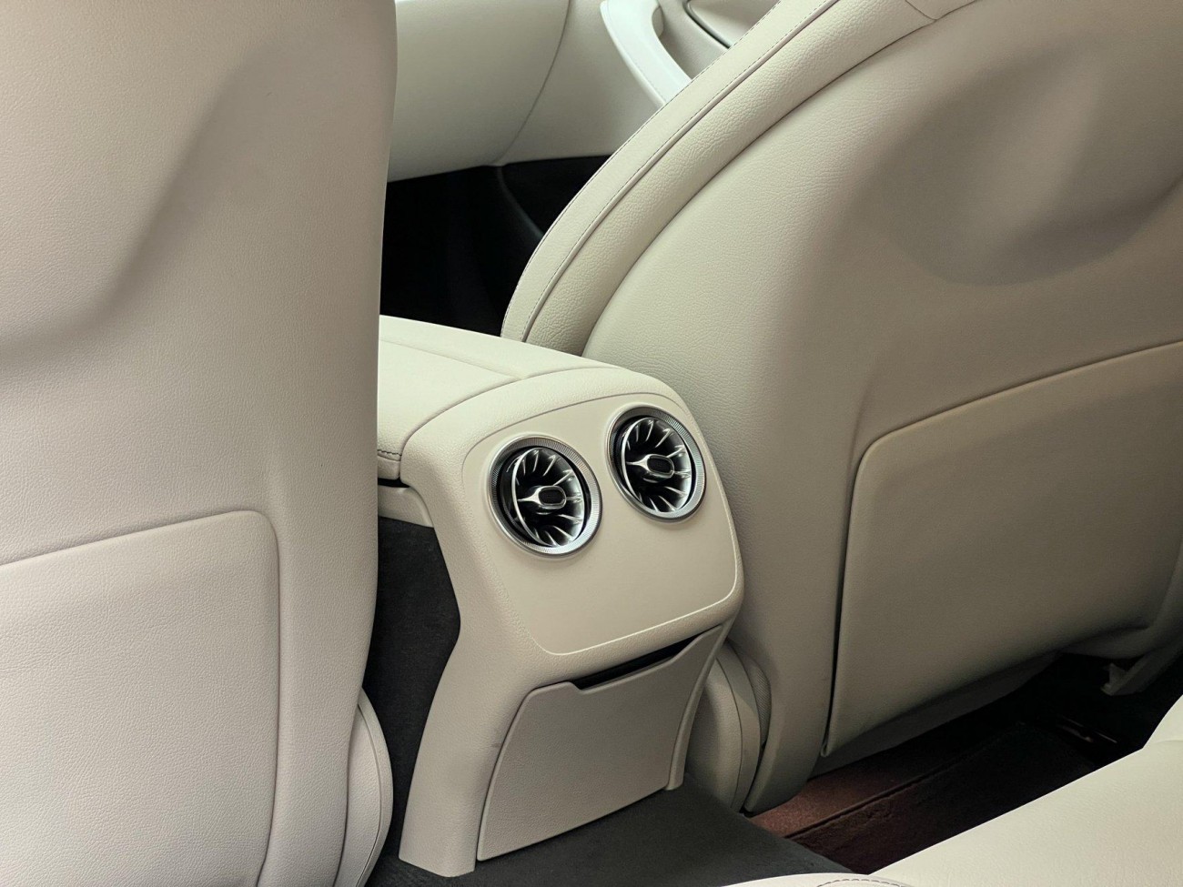 Mercedes-Benz CLS 300 2023