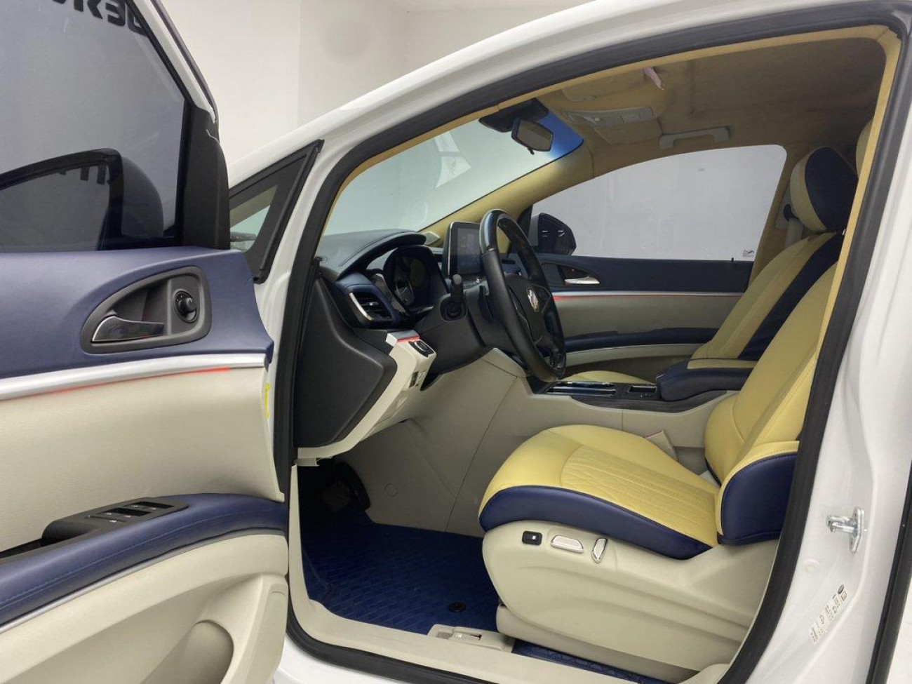 Buick GL8 2023
