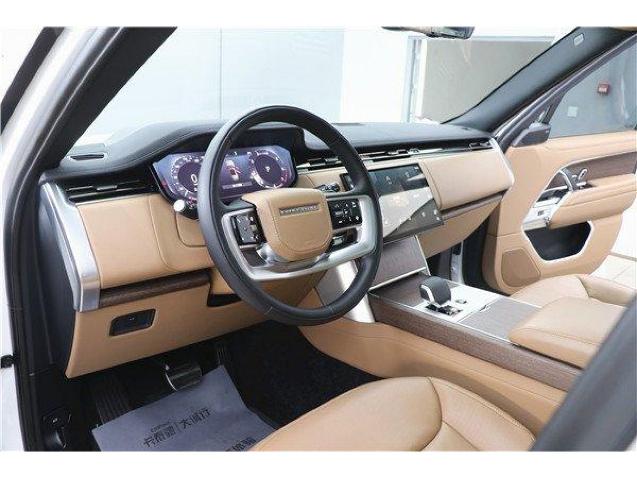 Land Rover Range Rover 2024
