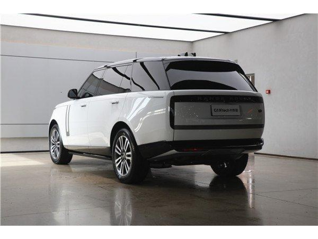 Land Rover Range Rover 2024