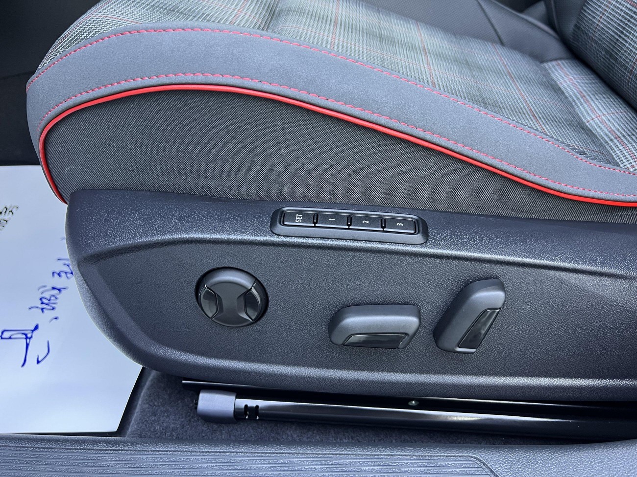Volkswagen Golf 2025