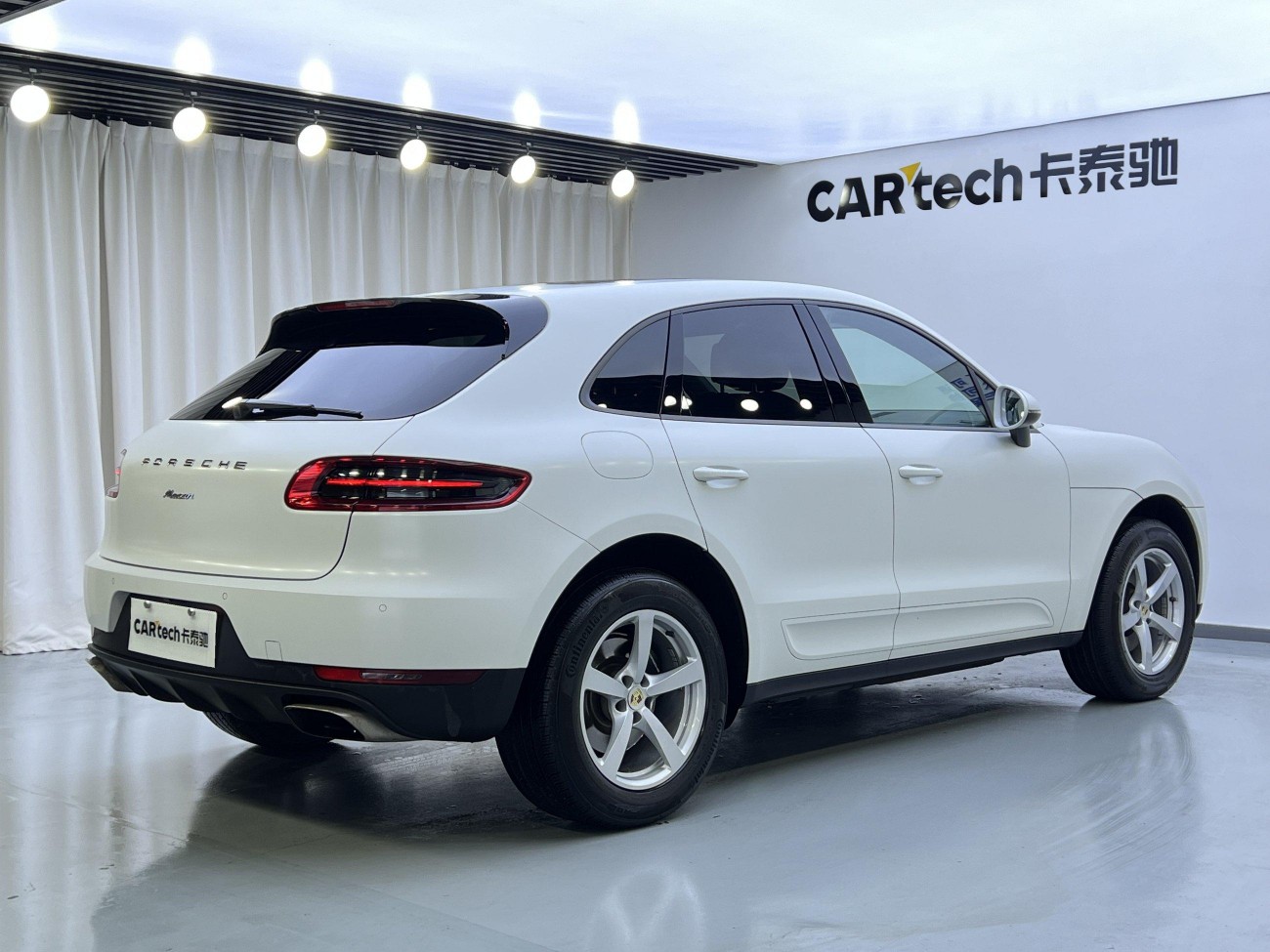 Porsche Macan 2016