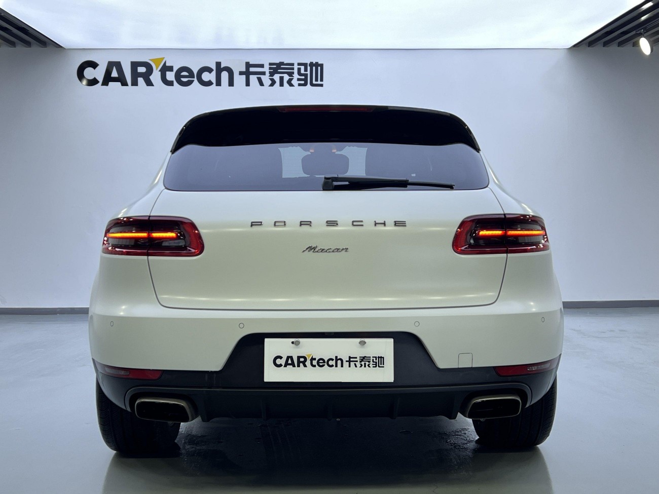 Porsche Macan 2016