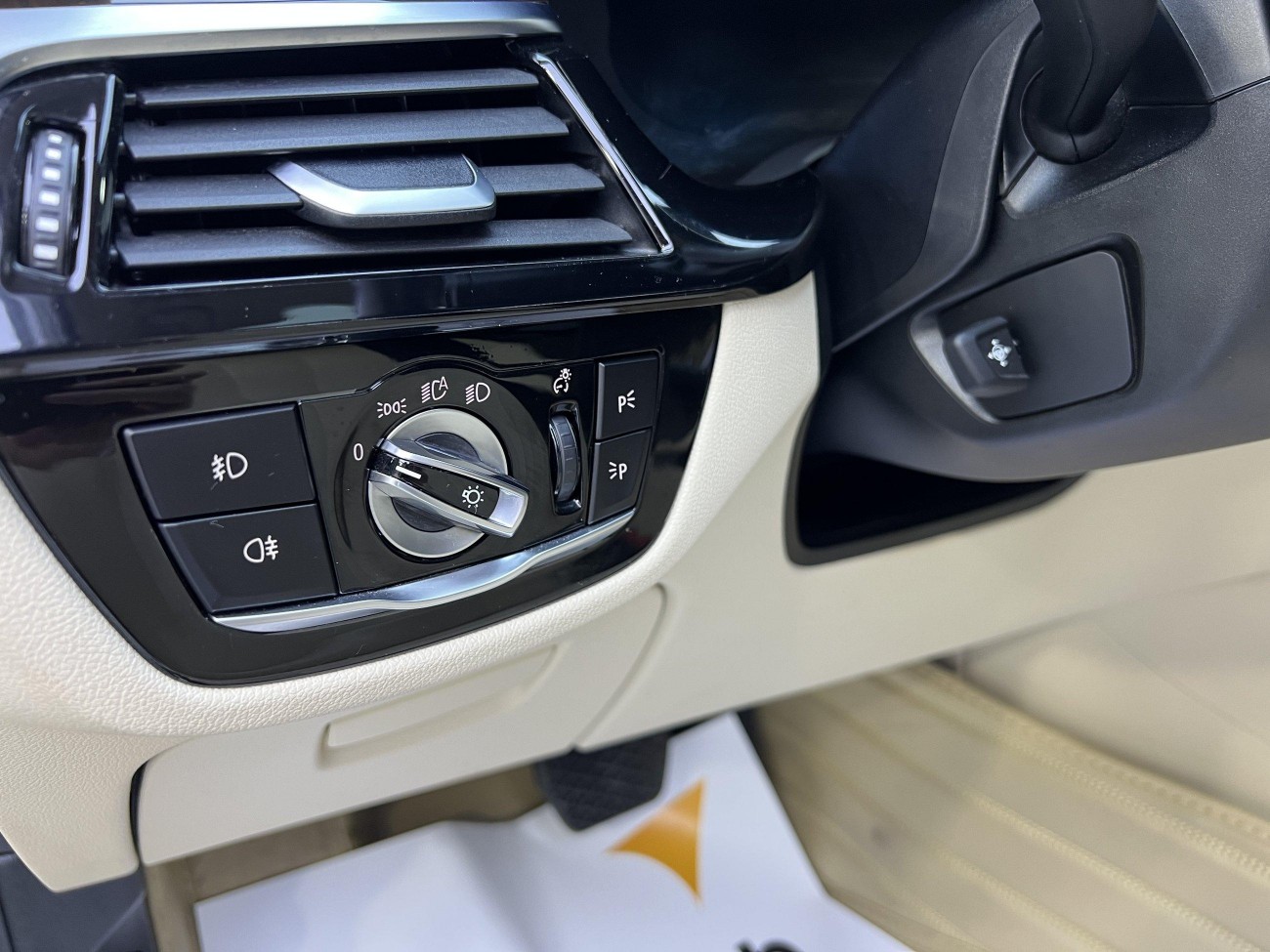 BMW 525Li 2019