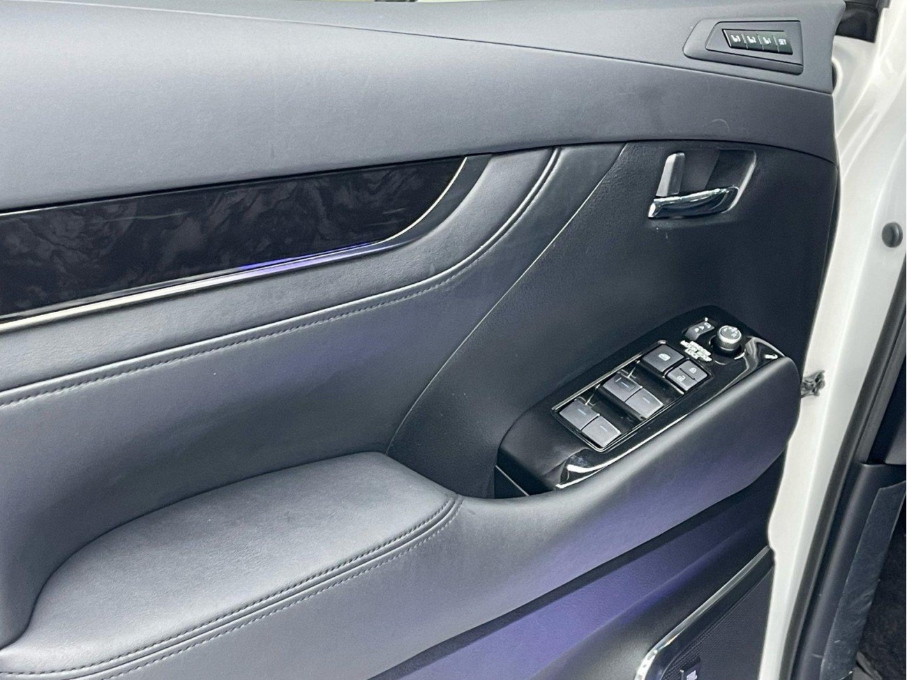 Toyota Vellfire 2022