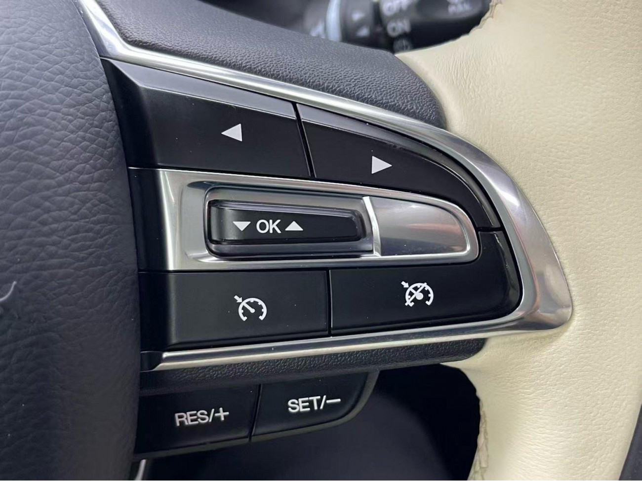 Trumpchi M8 2022