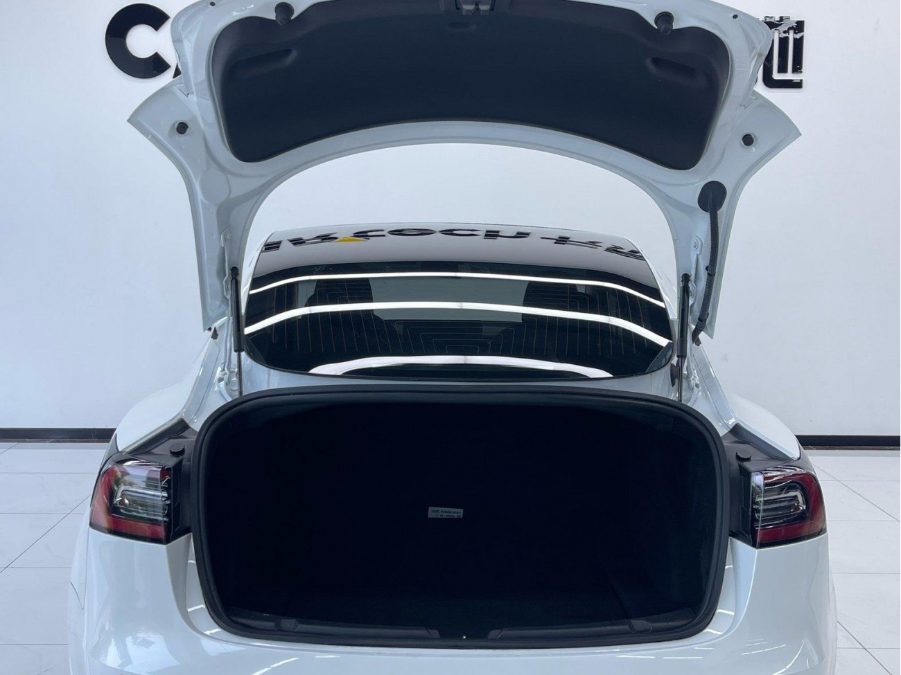 Tesla Model 3 2019