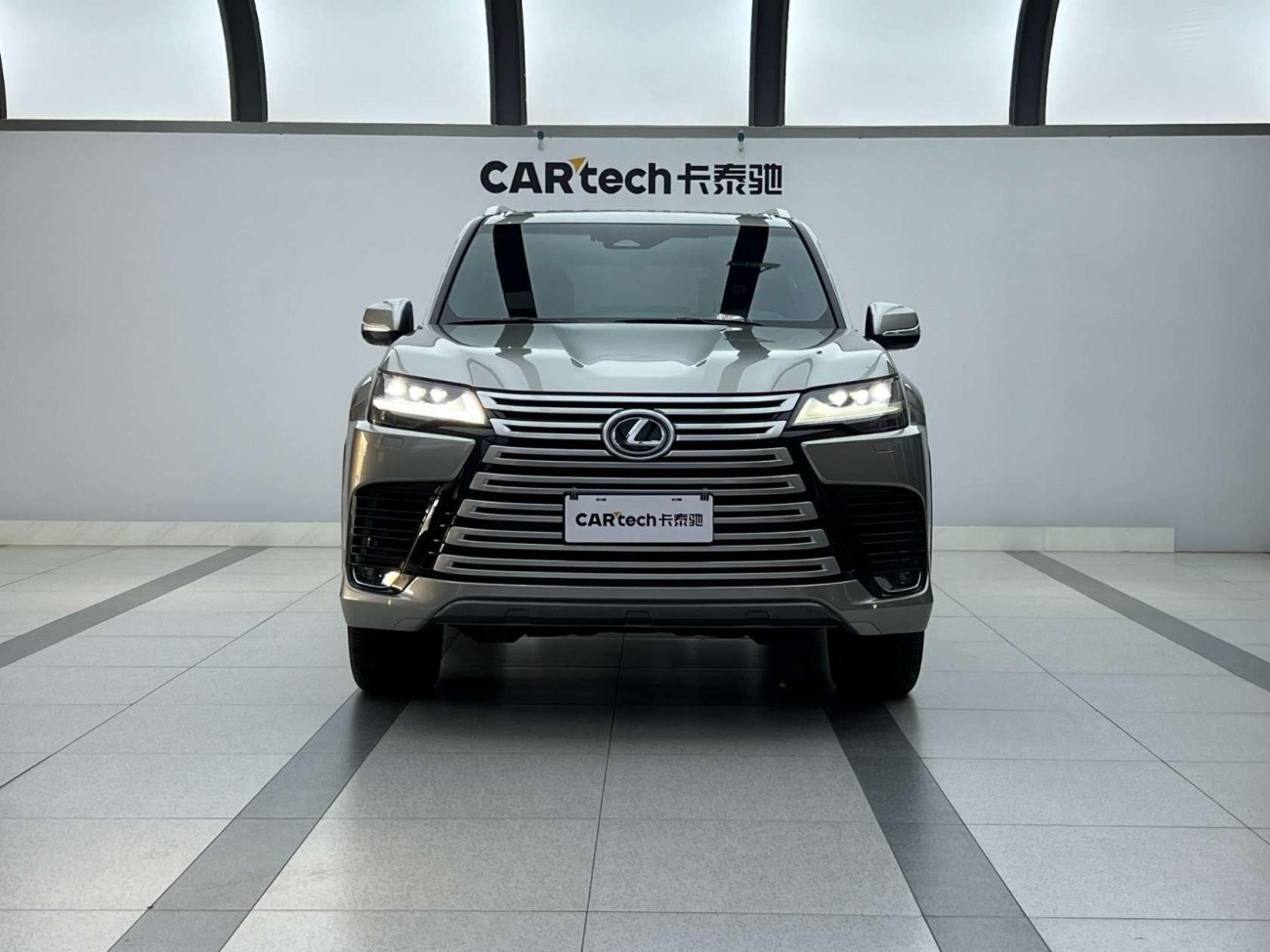Lexus LX 600 2026