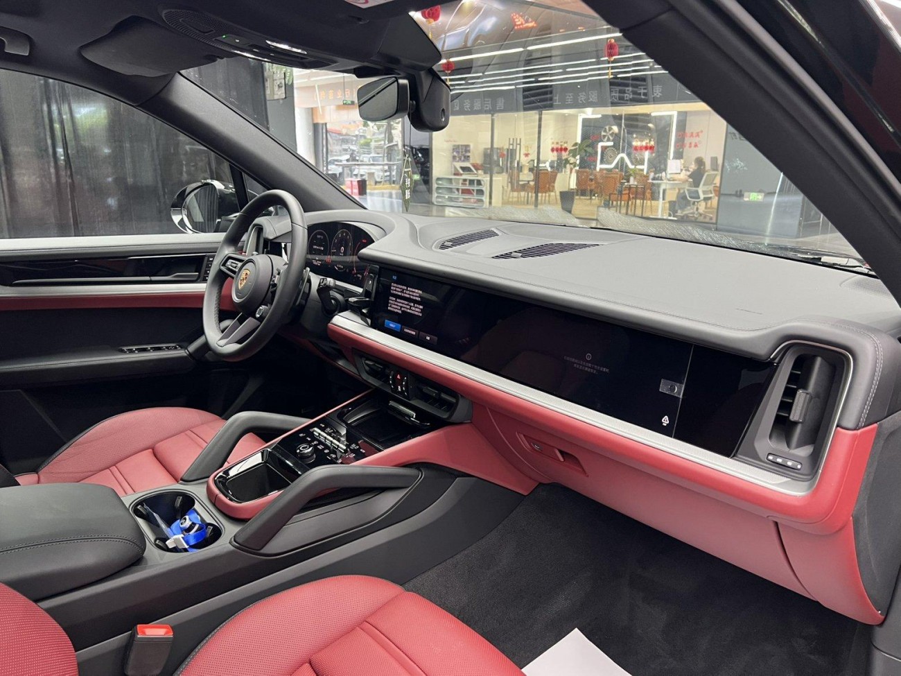 Porsche Cayenne 2025