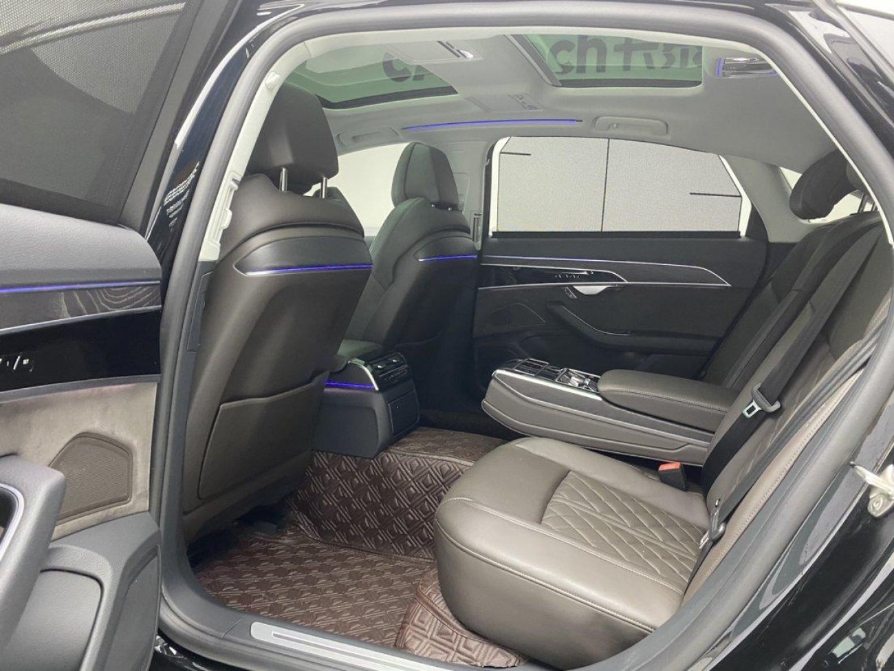 Audi A8L 50 TFSI 2022