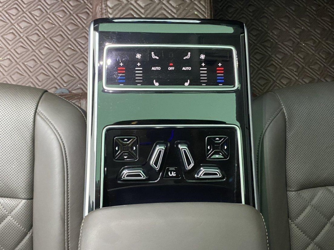 Audi A8L 50 TFSI 2022
